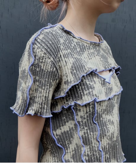 Frill line 2Peace Tops