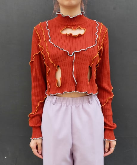 Frill Line Tops