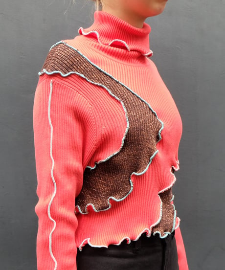 Frill Line Tops  23