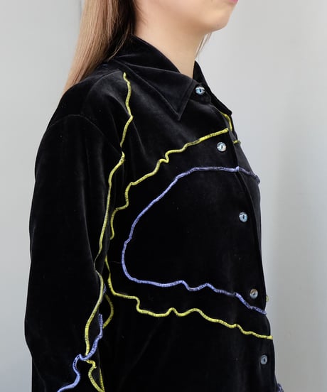 Frill Line Velours Shirt