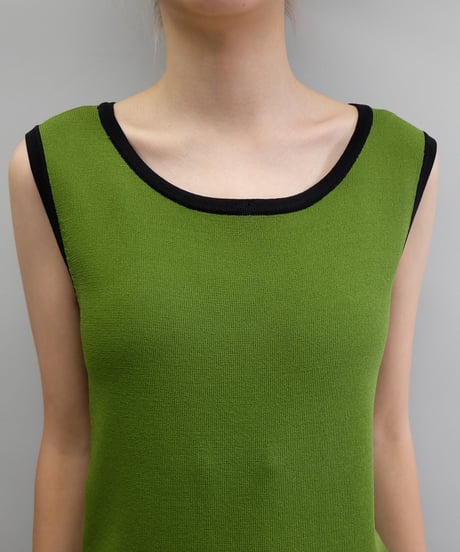 Vintage   Design  Tops