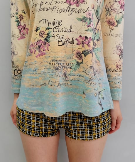 Vintage   Design Tops