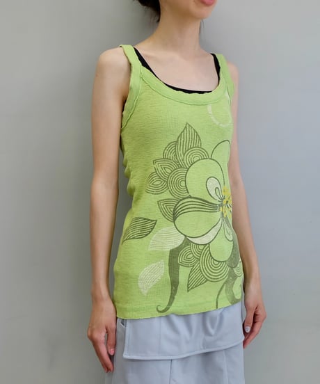 Vintage   Design Tops