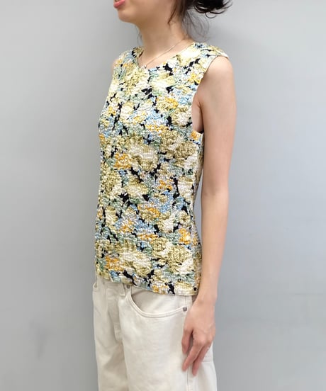 Vintage   Design Tops