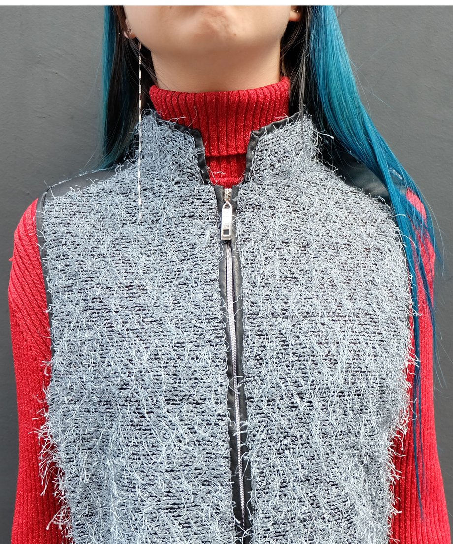 5e708c97e20b04052c74e563
