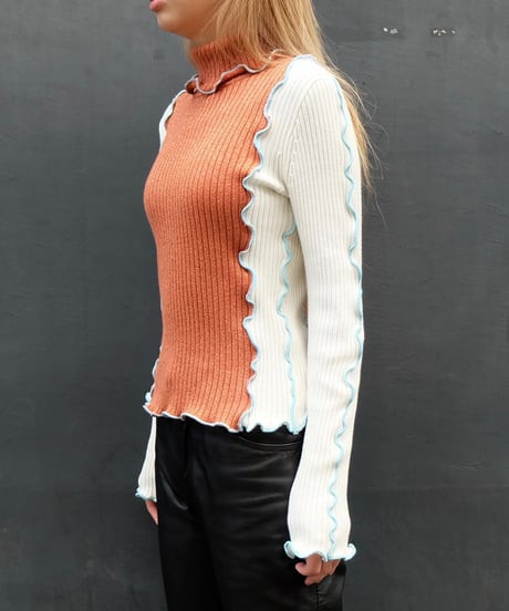 Frill Line Tops　７