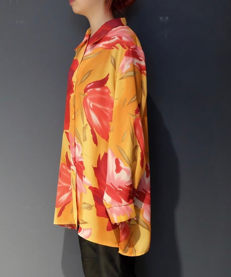 Vintage    Flower Shirt