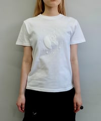 Labyrins Dont Cry Horse Tshirt Navy | Shury