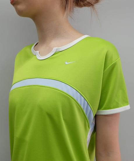 Vintage   Design Tops