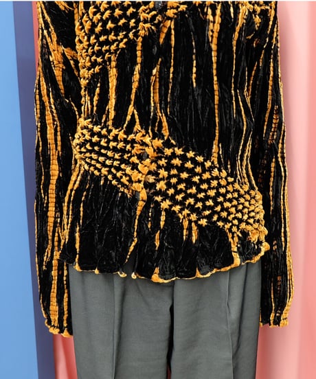 Vintage   Design Shirt