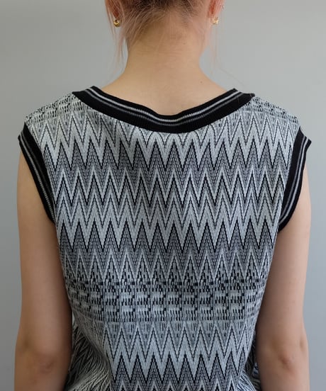 Vintage   Design Tops