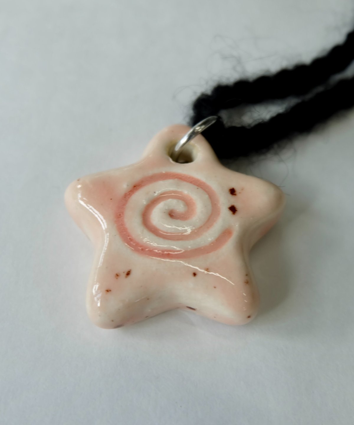 Labyrins×Sugascoop Ceramic necklace 14 Labyrins x Sugascoop Ceramic necklace 14 | Shury