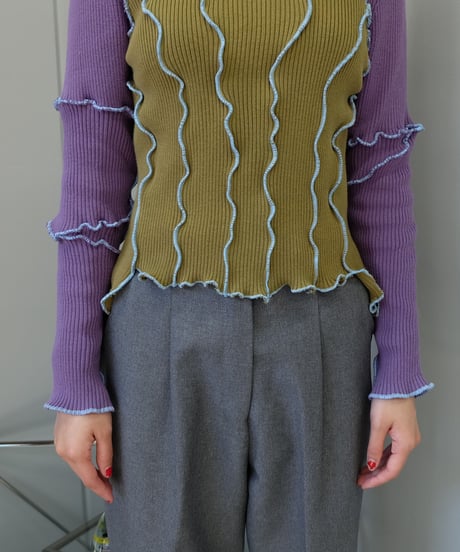 Frill Line Tops