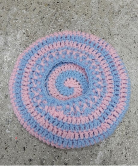 Labyrins   Spiral Knit Tam