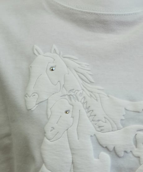 Labyrins  Dont Cry Horse Tshirt White