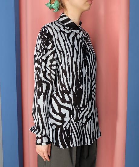 Vintage   Design Shirt