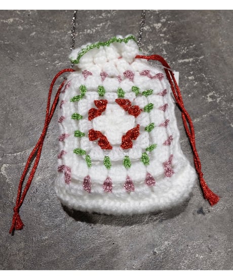 Labyrinth Knit Bag 1