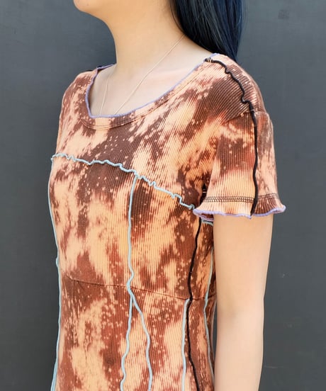 Frill line One-piece