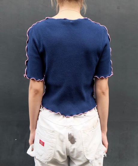 Frill Line Tops