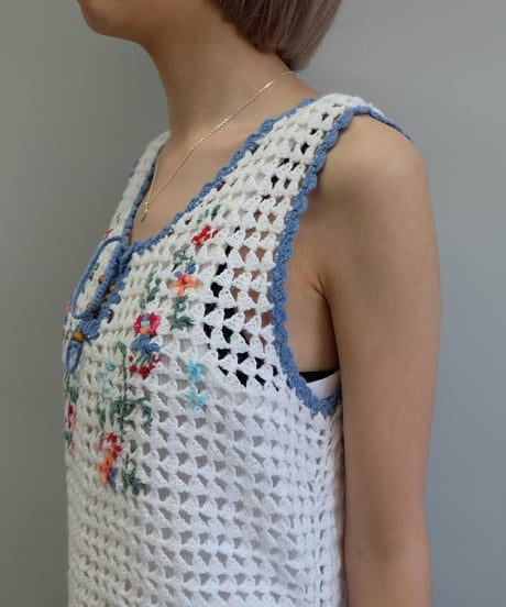 Vintage   Design Tops