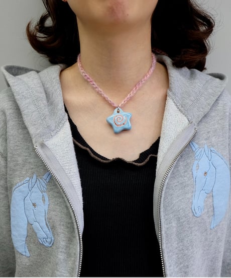Labyrins x Sugascoop Ceramic necklace 3