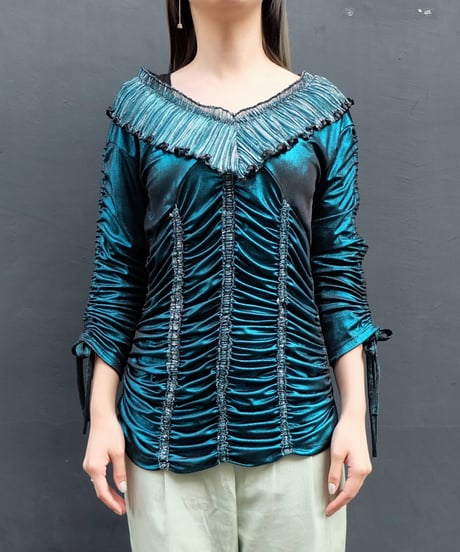Vintage   Design Tops