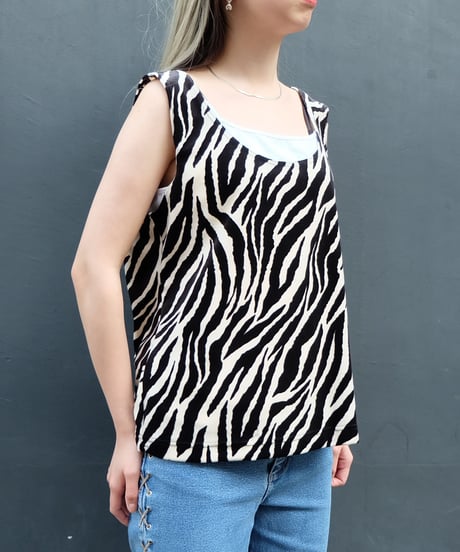 Vintage   Design Tops