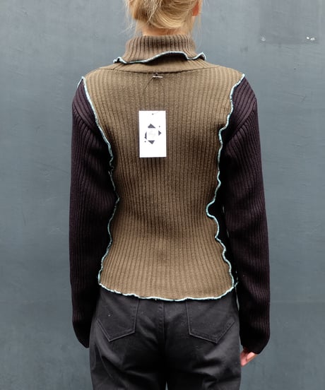 Frill Line Tops  14