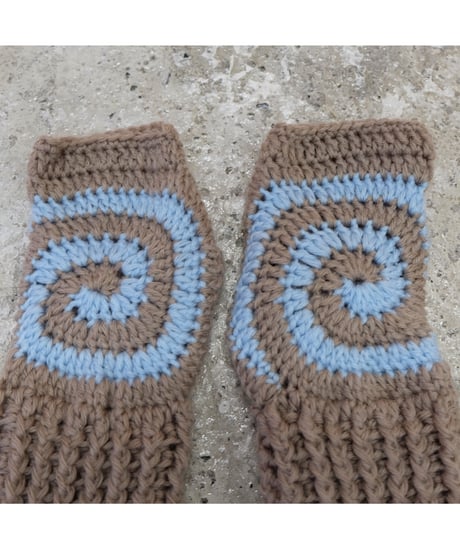 Labyrins   Spiral Knit Glove