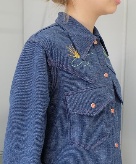 Vintage   Design Shirt