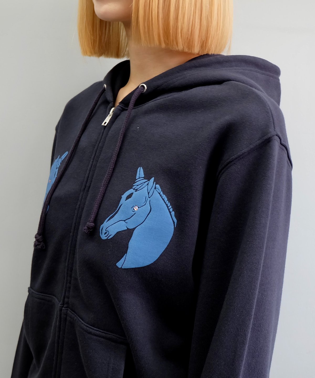 Labyrins Dont Cry Horse Zip Hoodie ネイビー Labyrins Dont Cry Horse Zip Hoodie Navy | Shury