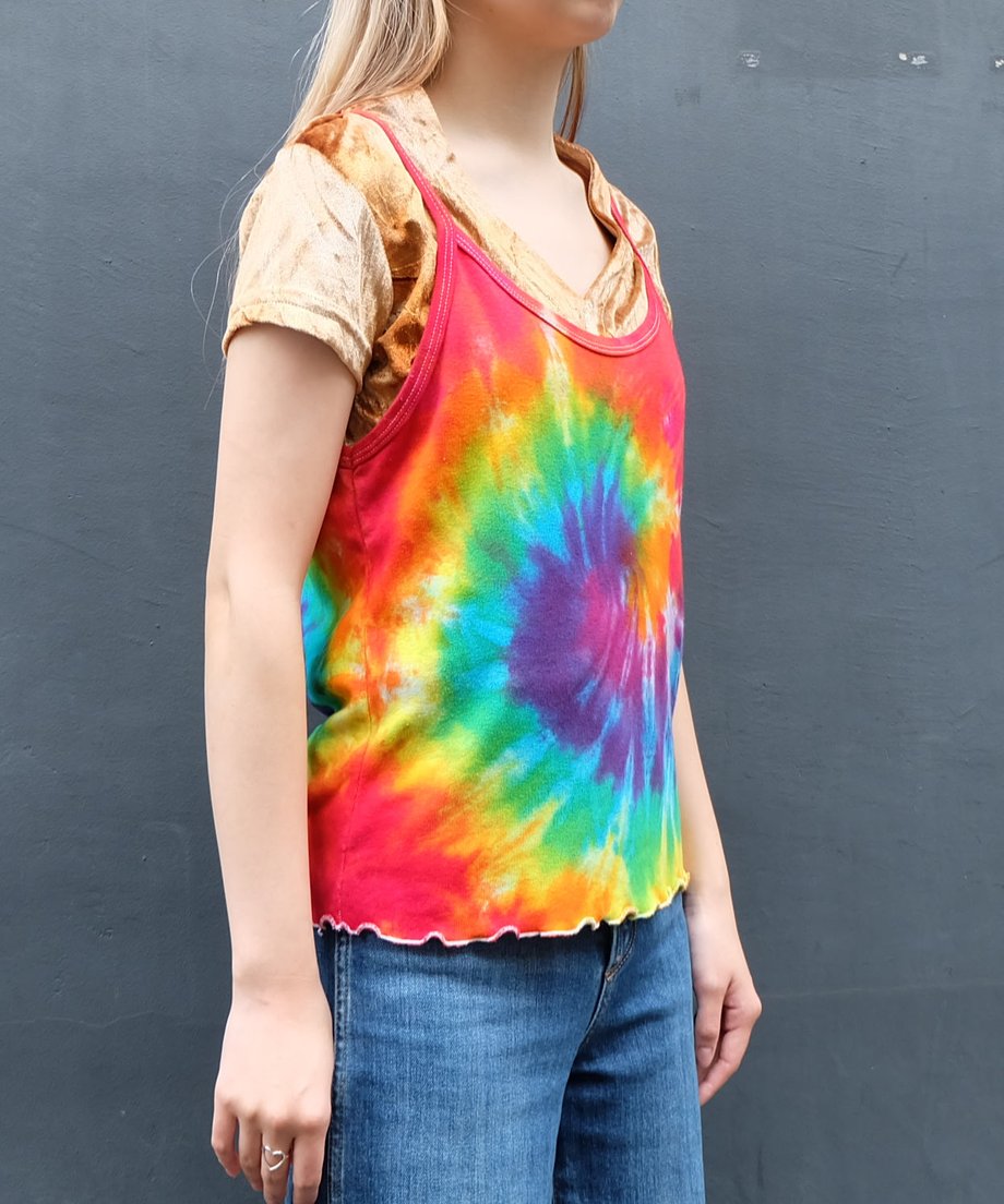 5f227664afaa9d30a54d9bc6