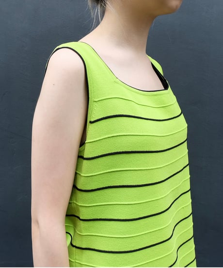 Vintage   Design Tops