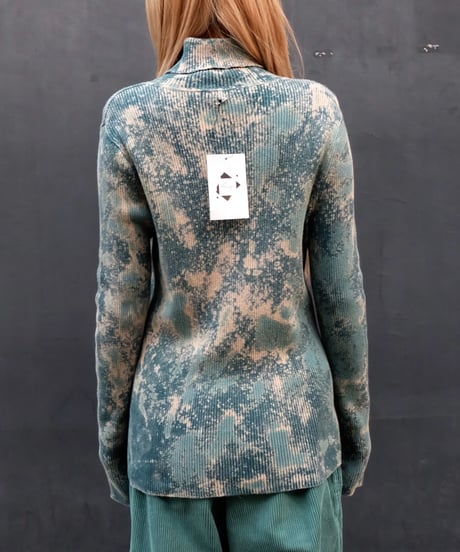 Bleach Turtle Knit 15