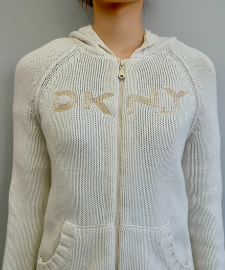 Vintage  Desiogn Knit