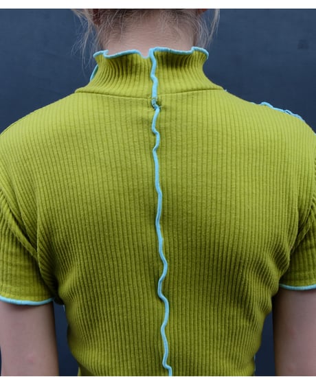 Frill Line Tops