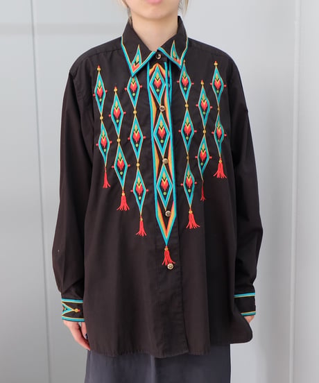 Vintage   Design Shirt