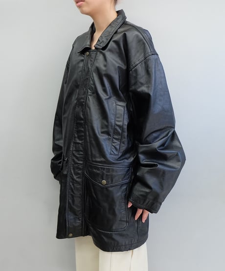 Vintage   Leathr Jacket 2