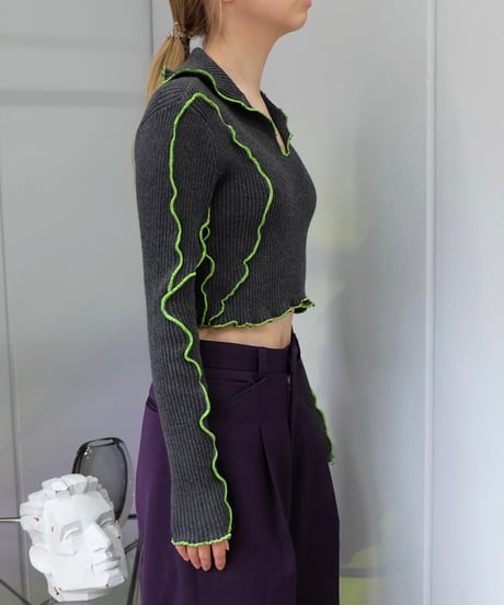 Frill Line Tops