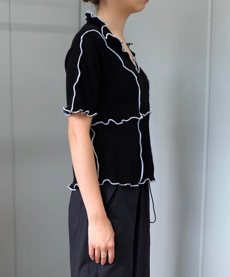 Frill Line Tops 10