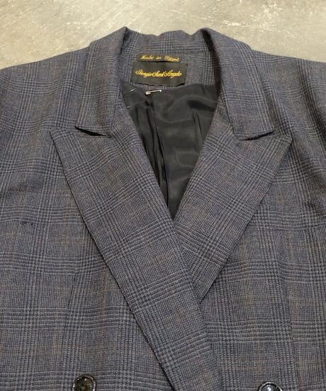 Vintage  Wool  Set up