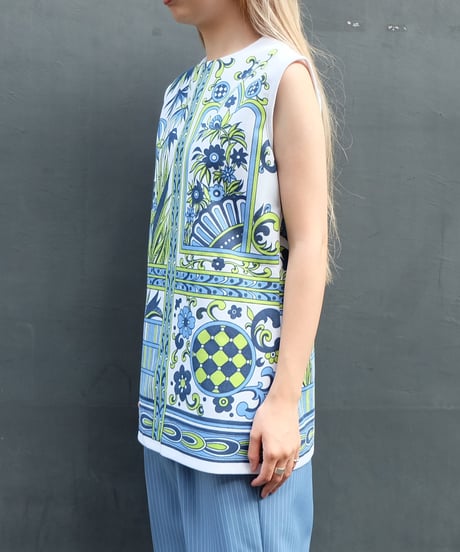 Vintage   Design Tops