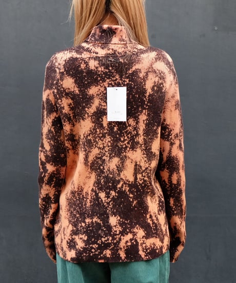 Bleach Turtle Knit 14