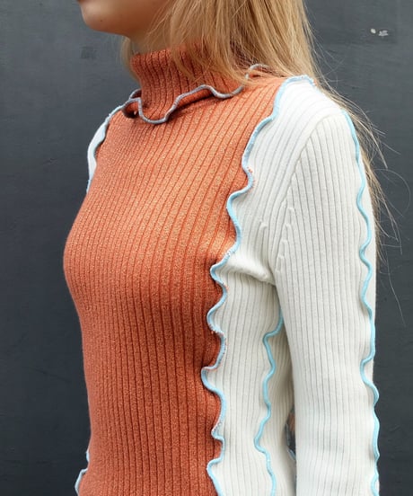 Frill Line Tops　７