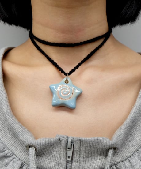 Labyrins x Sugascoop Ceramicnecklac 12