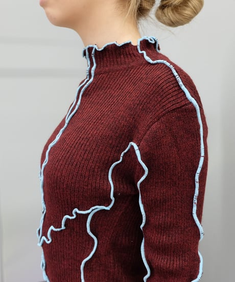Frill Line Tops