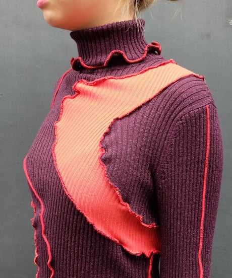 Frill Line Tops  18