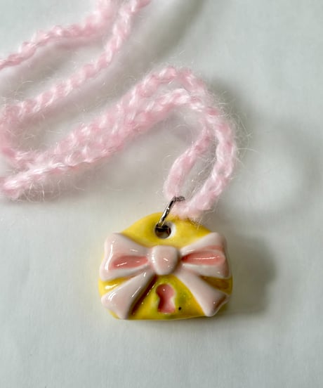 Labyrins x Sugascoop Ceramic necklace 16
