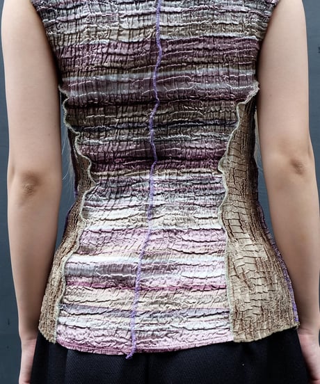 Frill Line Docking Tops
