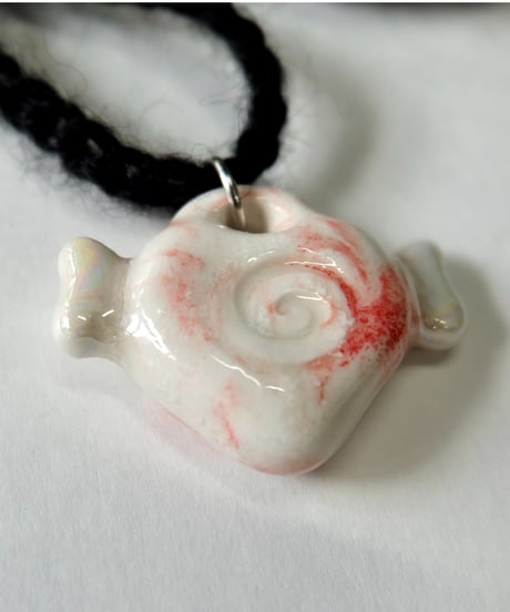 Labyrins x Sugascoop Ceramic necklace 18